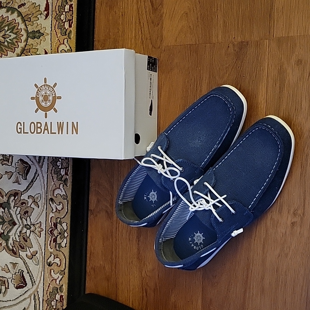Globalwin mens navy blue white loafers casual slip on boat shoes 11 Worn 1 Time…